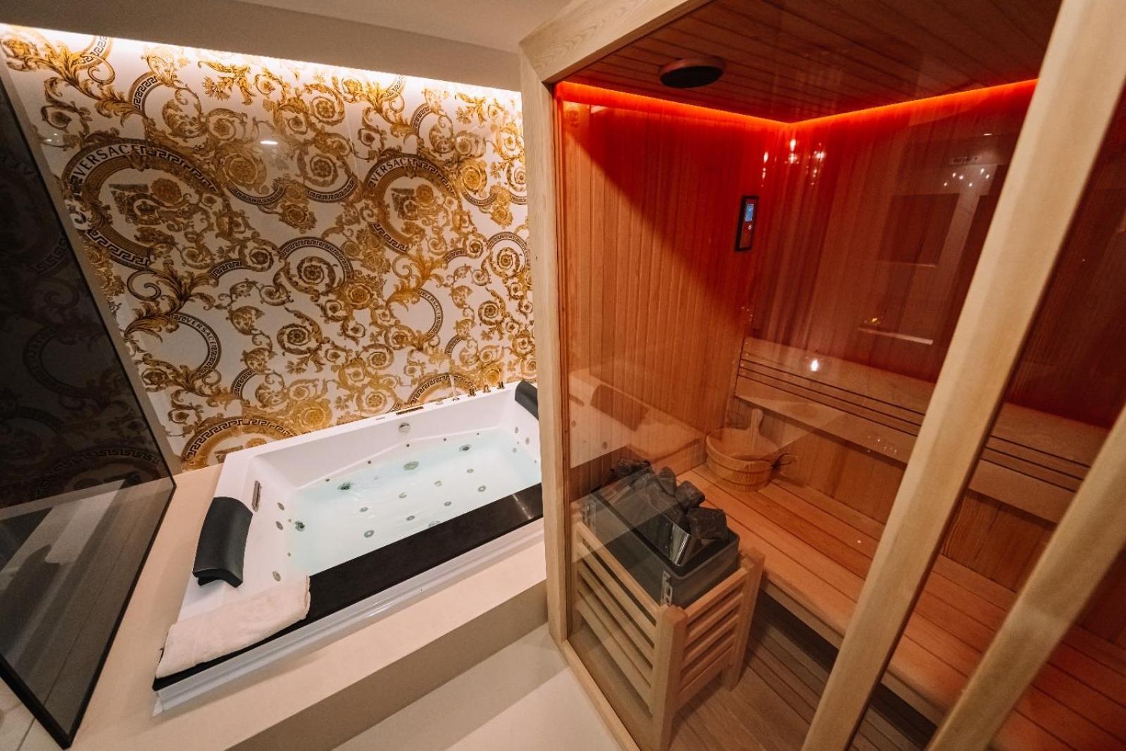 Versace Luxury Room Корлеоне Экстерьер фото