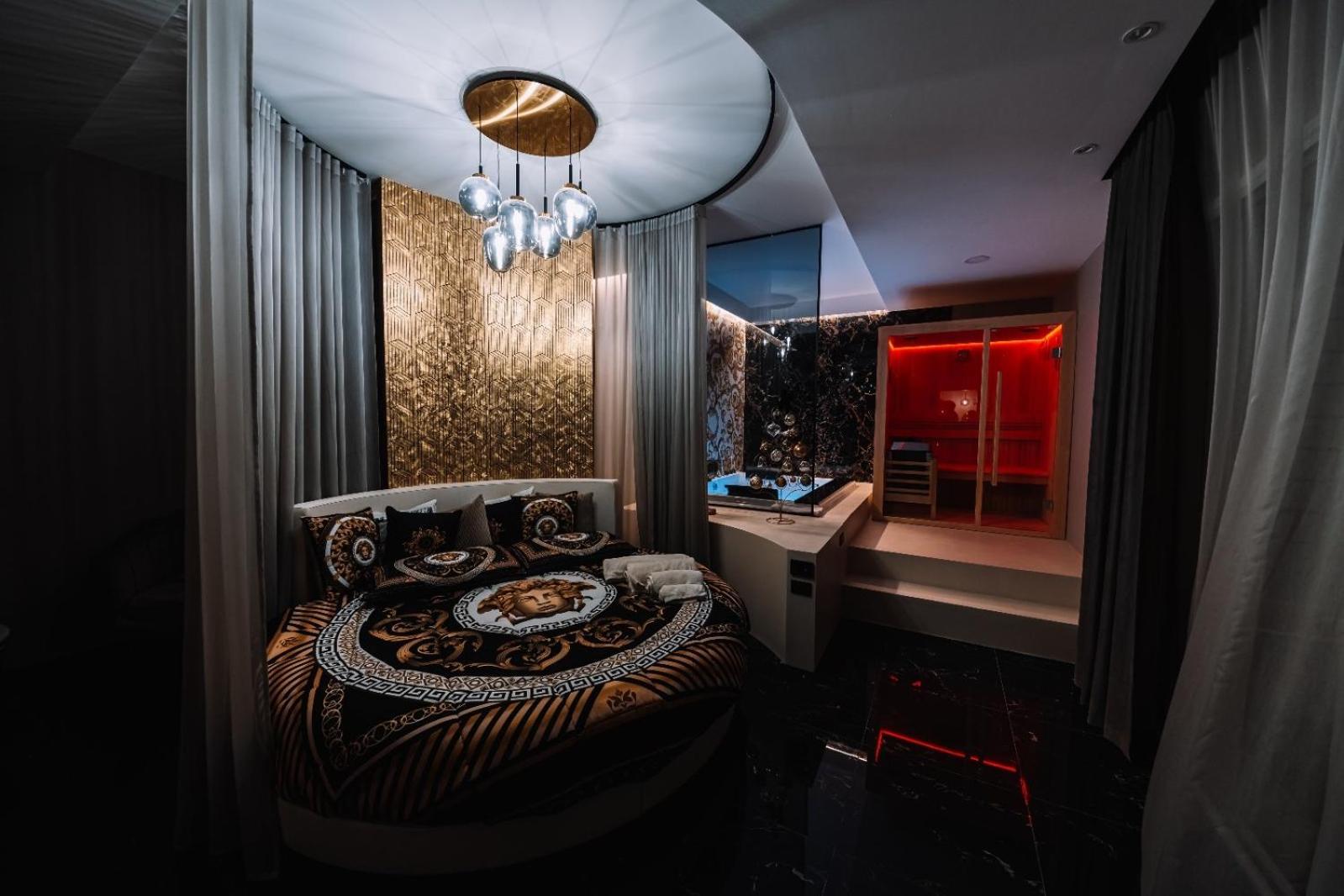 Versace Luxury Room Корлеоне Экстерьер фото